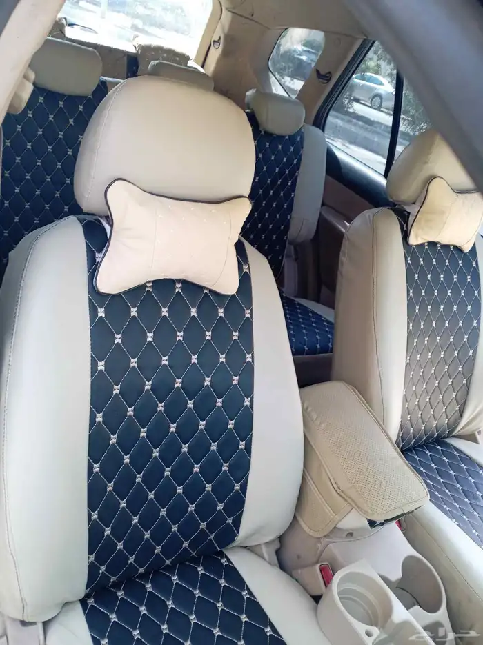 كيا كرناس 2010 2