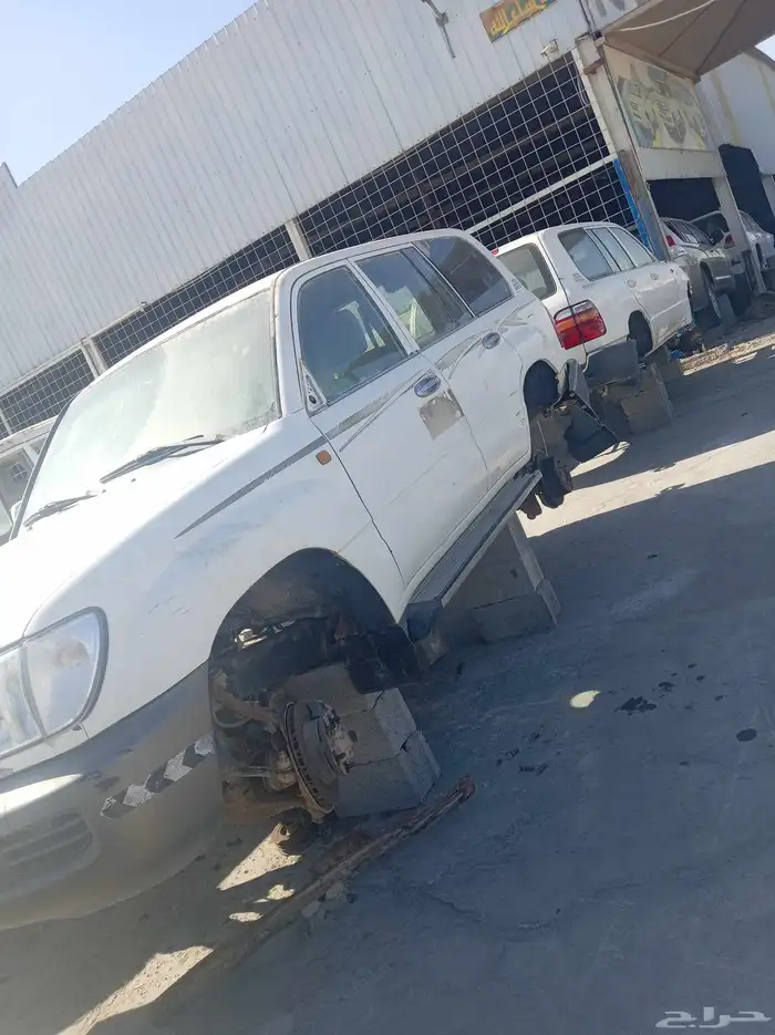 جيب لند كروزر تشليح قطع غيار 2002 1