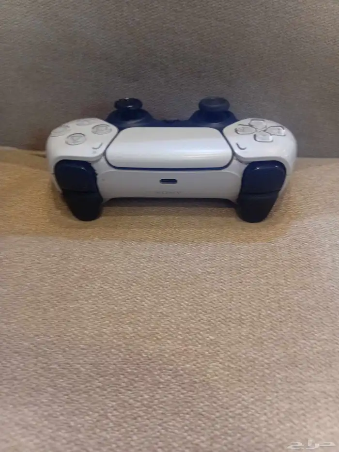 يد سوني5 اصليه 3