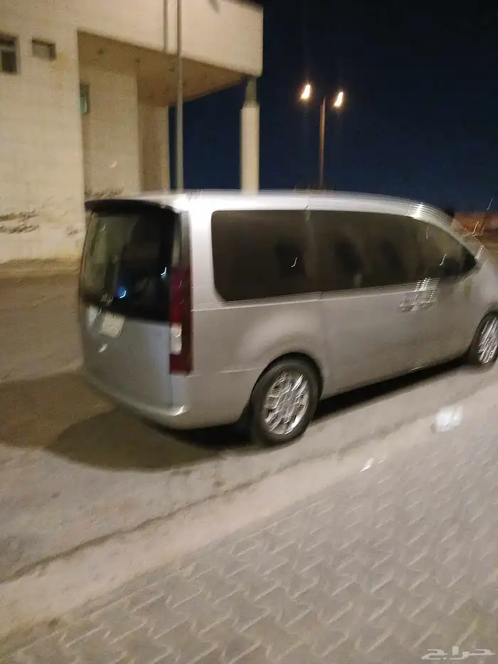 ستاريا بنزين V6 نظييف موديل 2022 8