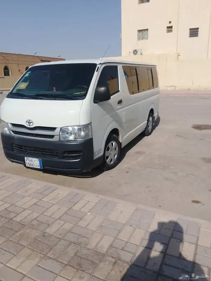 باص تويوتا 2009 0