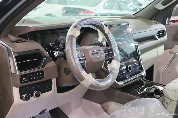 جمس يوكون دينالي قصير موديل 2025 بسعر 389.000 16