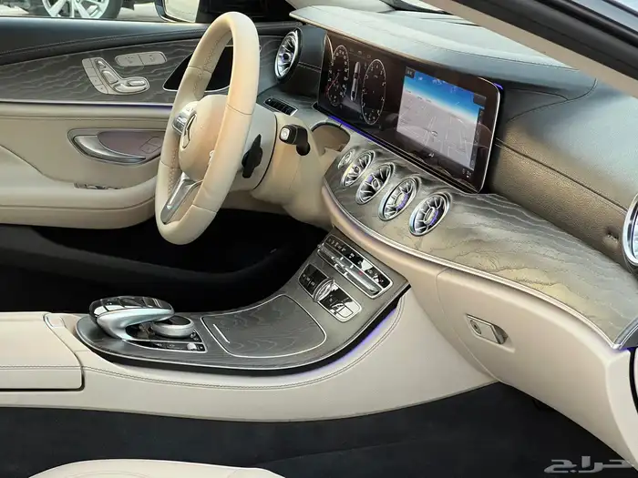 مرسيدس CLS350 2019 (بحالة ممتازة) 19