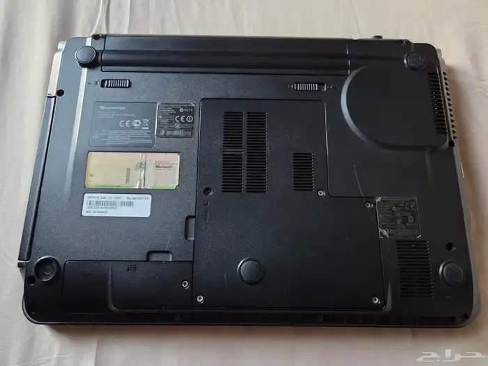 لابتوب Packard Bell 4