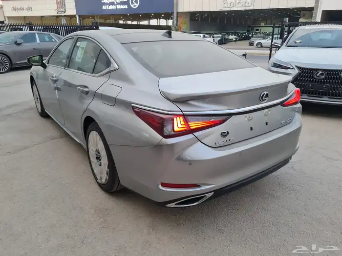 لكزس ES350 5