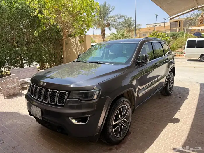 Jeep Grand Cherokee Laredo 2019 3