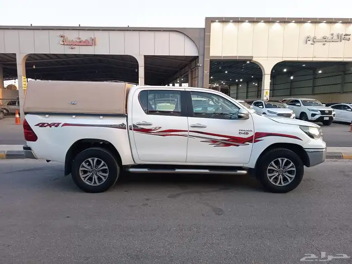 هايلوكس 2017 ديزل فل كامل قير عادي 1