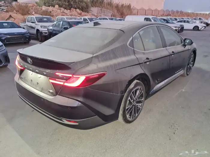 كامري LE هايبرد 5