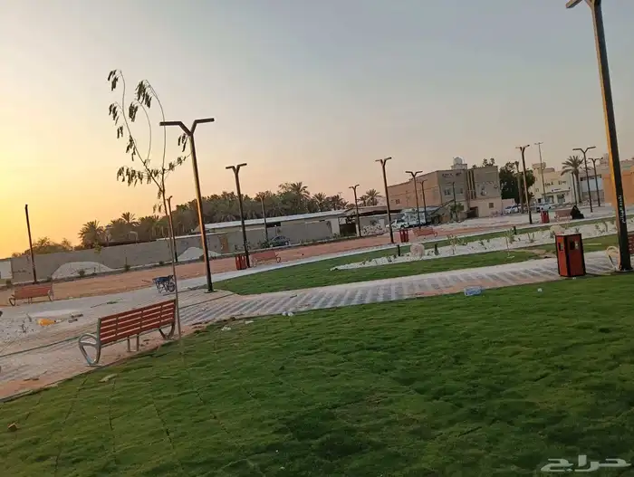 متوفر كراسي وسلات نفايات للحدائق والبلديات الامانات والمدارس 23