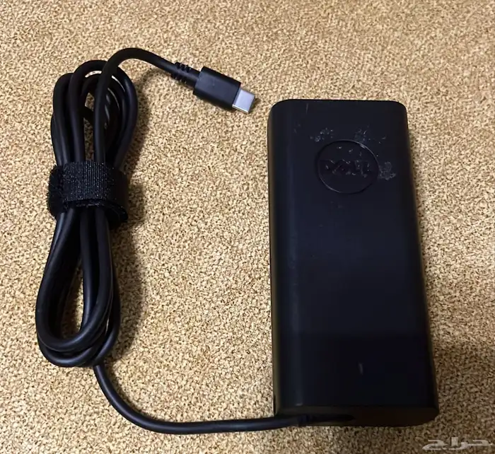 لابتوب. DELL الشاشة اللمس 11