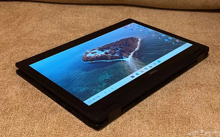لابتوب. DELL الشاشة اللمس 5