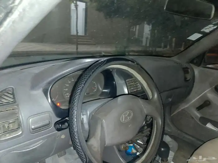 اكسنت موديل 2003 4