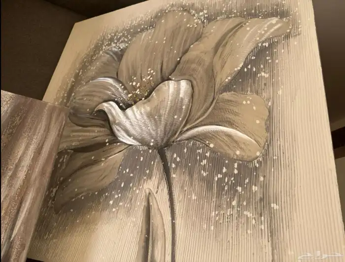 بيع كنب5 قطع وطاولة تلفزيون وفرشة وطاولات خدمه ولوحتين 1