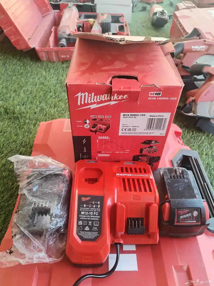 اللبيع بطاريات ميلواكي 0