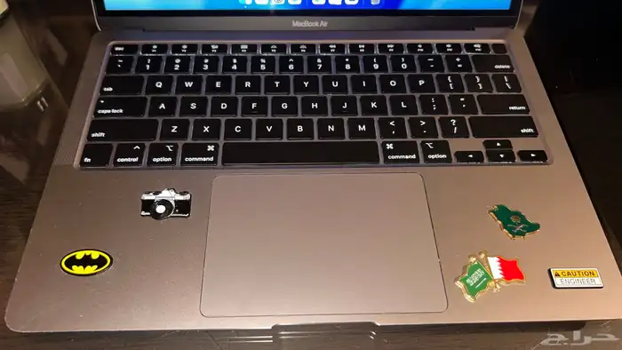 للبيع جهاز ماك بوك MacBook air 13.3 2020 5