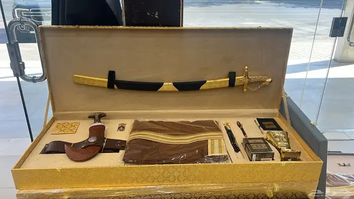 فروات وهدايا 9