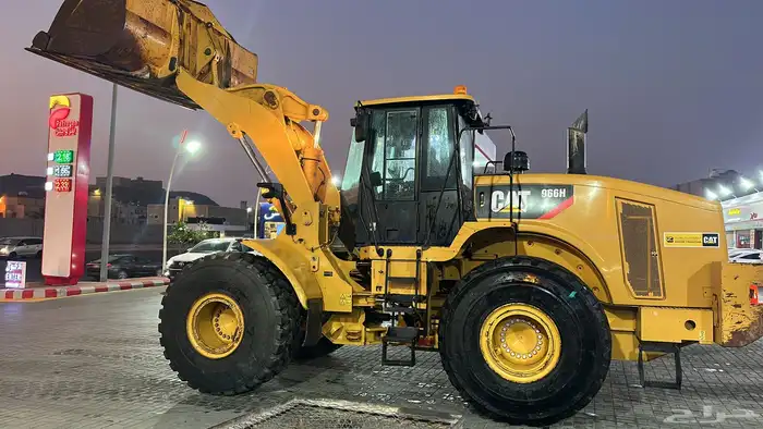 للبيع شيول كتربلر مقاس 966H مخزن شبه جديد 2017 2