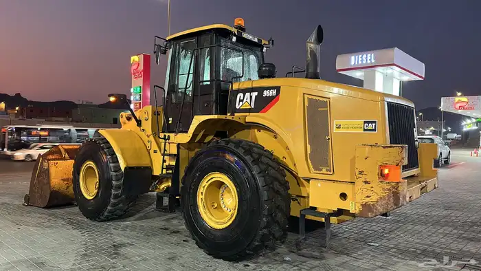 للبيع شيول كتربلر مقاس 966H مخزن شبه جديد 2017 8