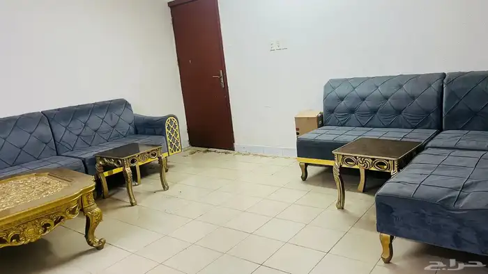 للبيع غرفه نوم وكنب صاله 3