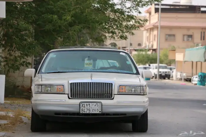 لنكن تاون كار 1995 2
