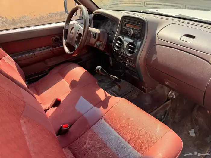 نيسان ددسن 2015 نظيف 12