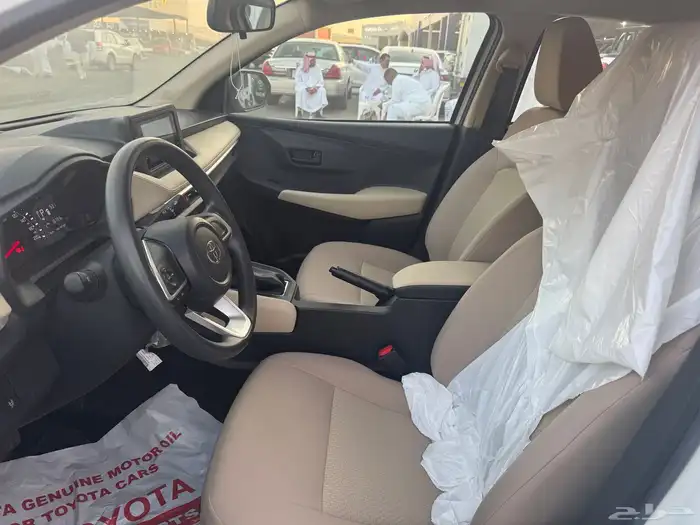 تويوتا يارس 2023 10