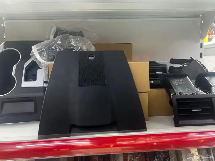 اكسسوارات السيارات 18