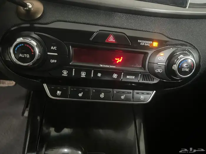 البيع سمح سورنتو 2017 ديزل 7 ركاب 3 مراتب 8