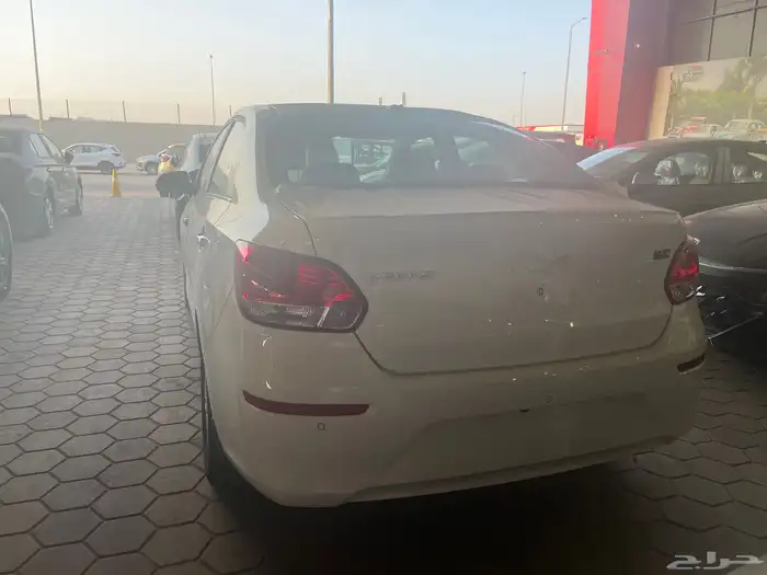 كيا بيجاس 3