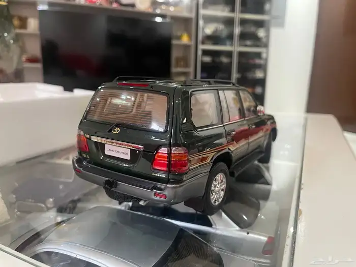 مجسم سيارة 2