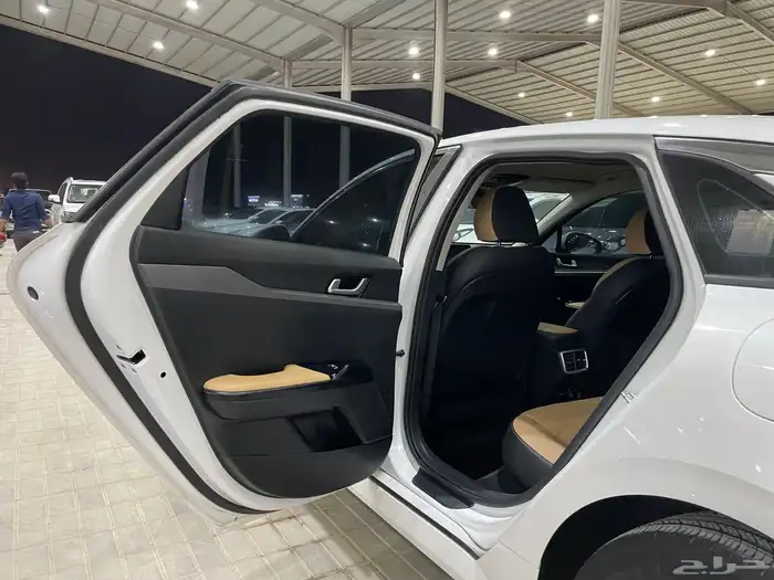 كيا2020K5قياده ذاتيه داخلي جملي (بنزين)2.0L 21