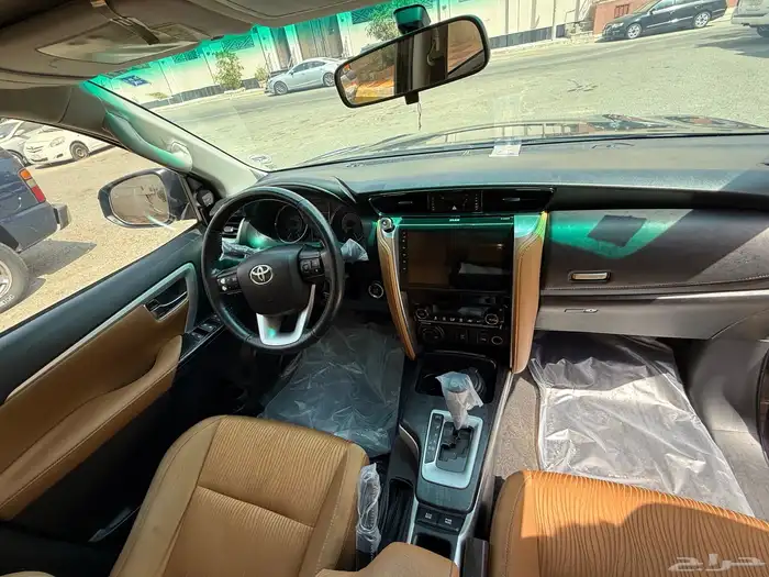 فورتشنر 2016 6 سرندل VX 17