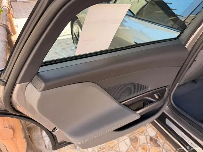 لوسيد اير المديل 2025 عداد قليل اخت الاصفاار وكالة 62