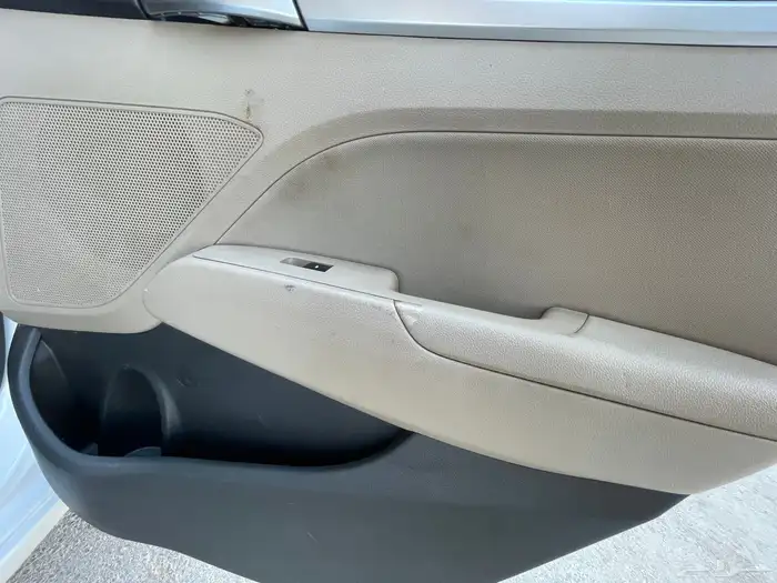 هونداي- إلنترا-2020-نص فل- بنزين- محرك-2000-سي سي 19