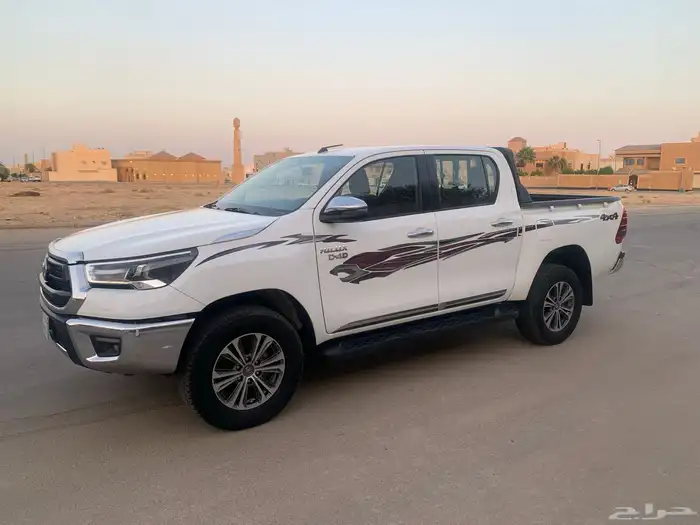 هايلوكس دبل ديزل جحم 2400 شرط 6