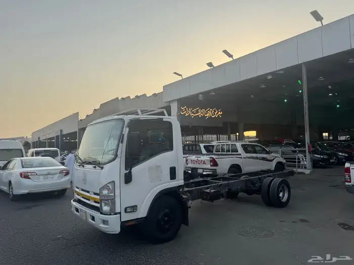 اسوزو دينا 2015 5 متر 0