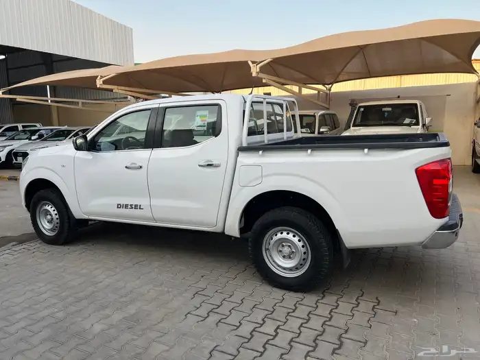 نافارا ديزل 2019 دبل دفلك عداد 152.000 نظيف جدا قمة الاطلال 15