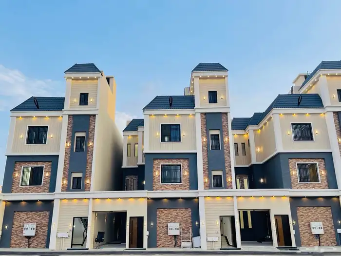 للبيع شقق تمليك علوي مع سطح موقع متميز جدا وسط الخدمات 25