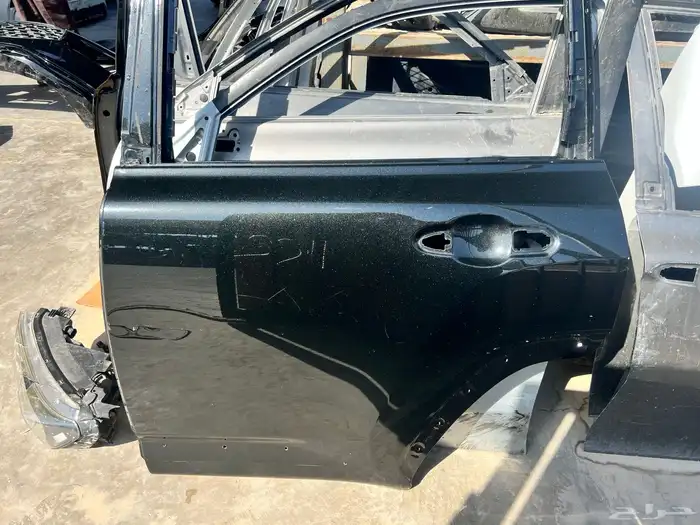 باب جيب لكزس2025 2