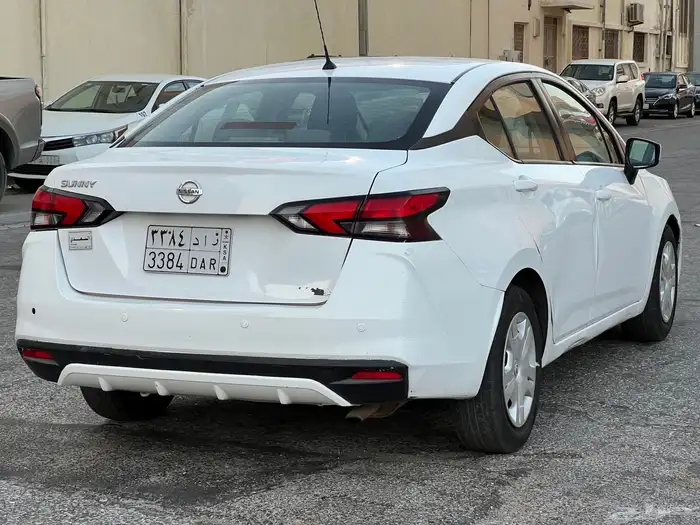 نيسان صني موديل 2022 9