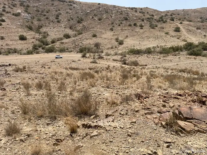 للبيع قطعة أرض سكنية بمخطط العبادل والدهامشه بحورة 1