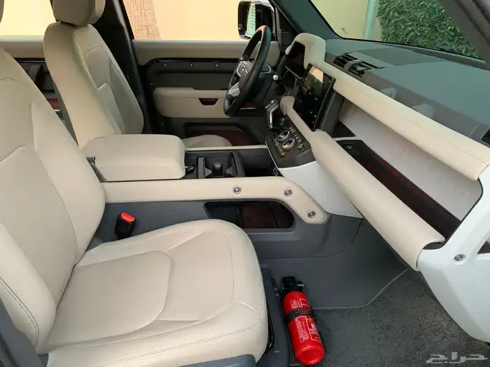 ديفندر موديل 2024 بحالة الوكاله ممشى 31 الف 40