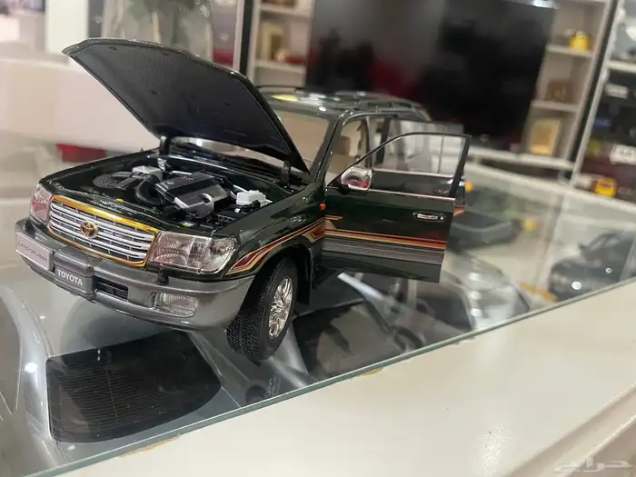 مجسم سيارة 4