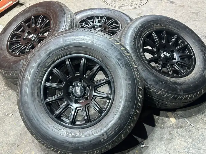 كفرات شاهين ريدنز مع جنوط برايد 6 مسمار مقاس 17 0