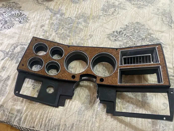 للبيع ديكور عدادات جمس81 0