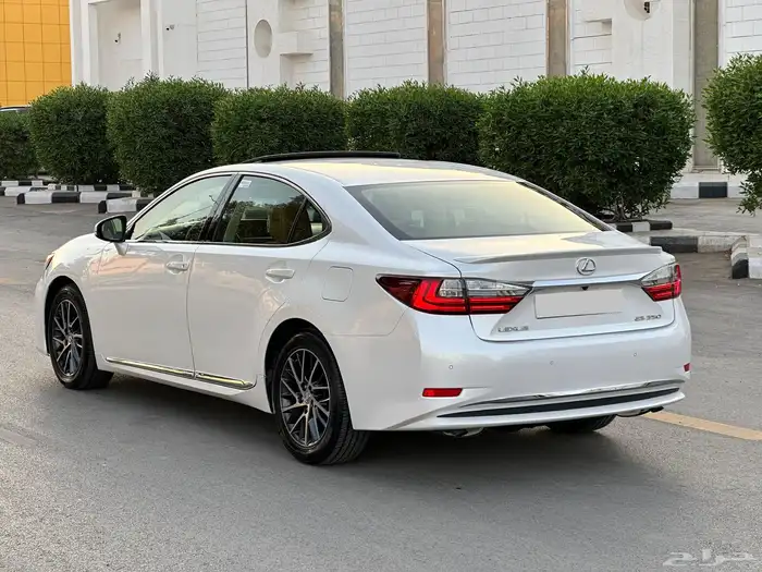 لكزس 2016 ES350 قمة بالنظافة 5