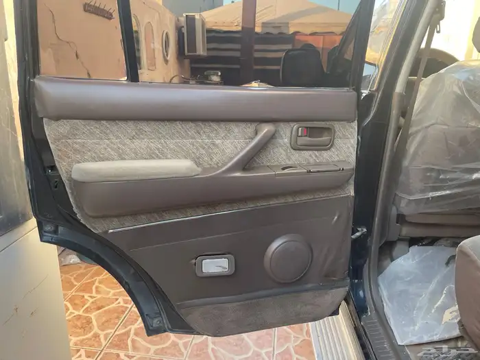 للبيع لاند كروزر 10