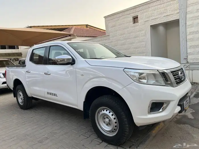 نافارا ديزل 2019 دبل دفلك عداد 152.000 نظيف جدا قمة الاطلال 3