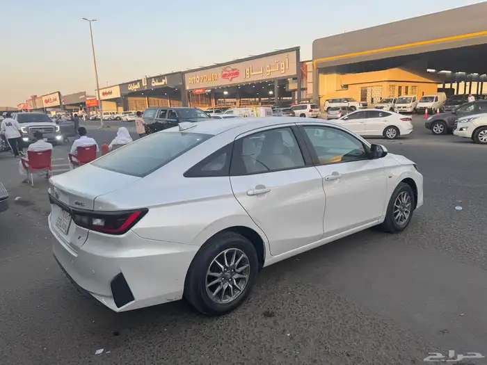 تويوتا يارس 2023 6