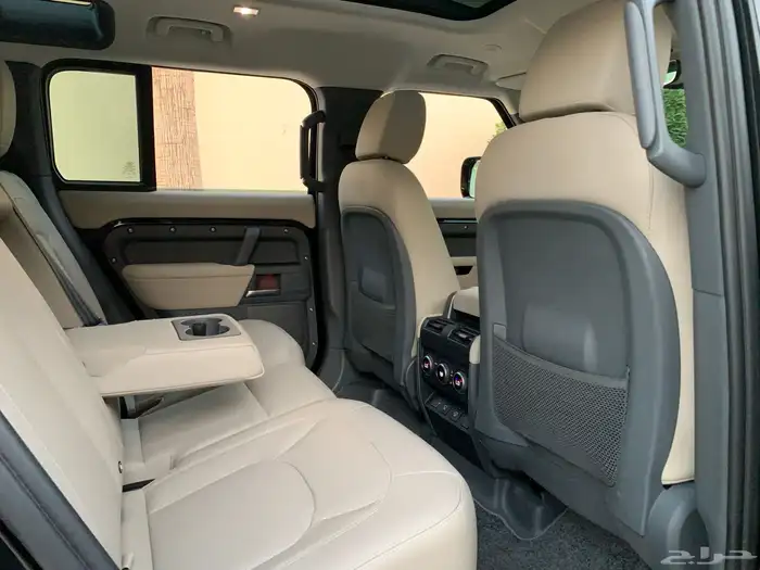 ديفندر موديل 2024 بحالة الوكاله ممشى 31 الف 36